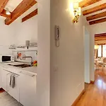 Nikki House * 베니스
