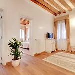 Nikki House