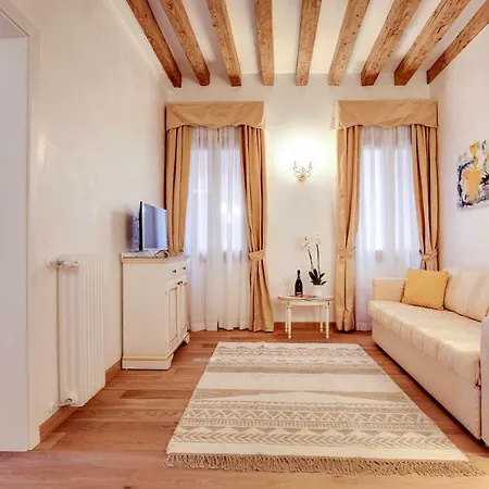 Appartamento Nikki House