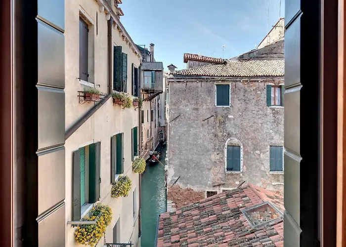 Nikki House Apartment Venice