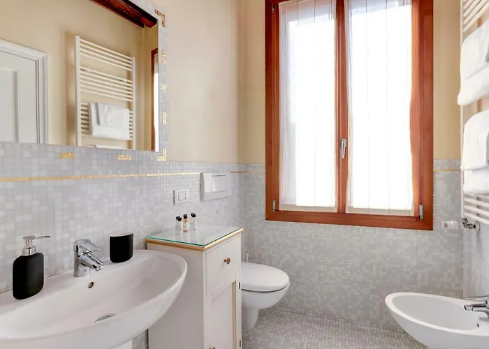 Nikki House Apartment Venice