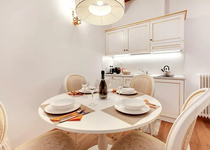 Apartment Nikki House