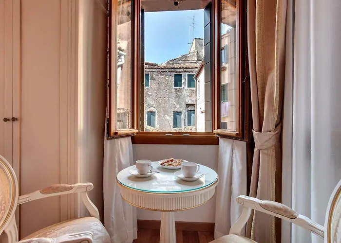 Nikki House Apartment Venice