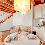 Apartament Nikki House Wenecja