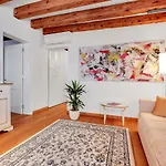 Nikki House * Wenecja