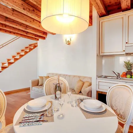 Apartment Nikki House Venedig