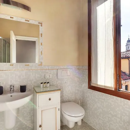 Lägenhet Nikki House Venedig