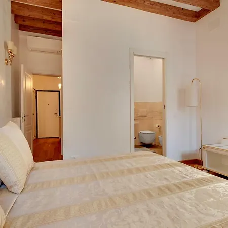 Apartment Nikki House *