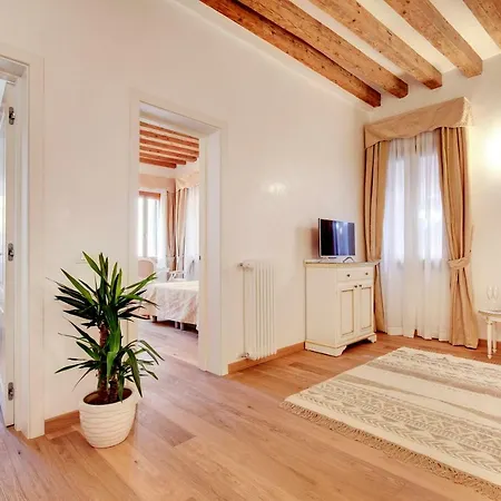 Nikki House