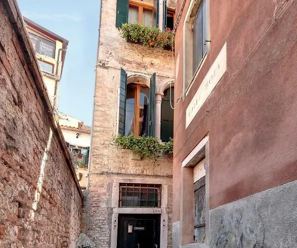 Apartamento Nikki House *